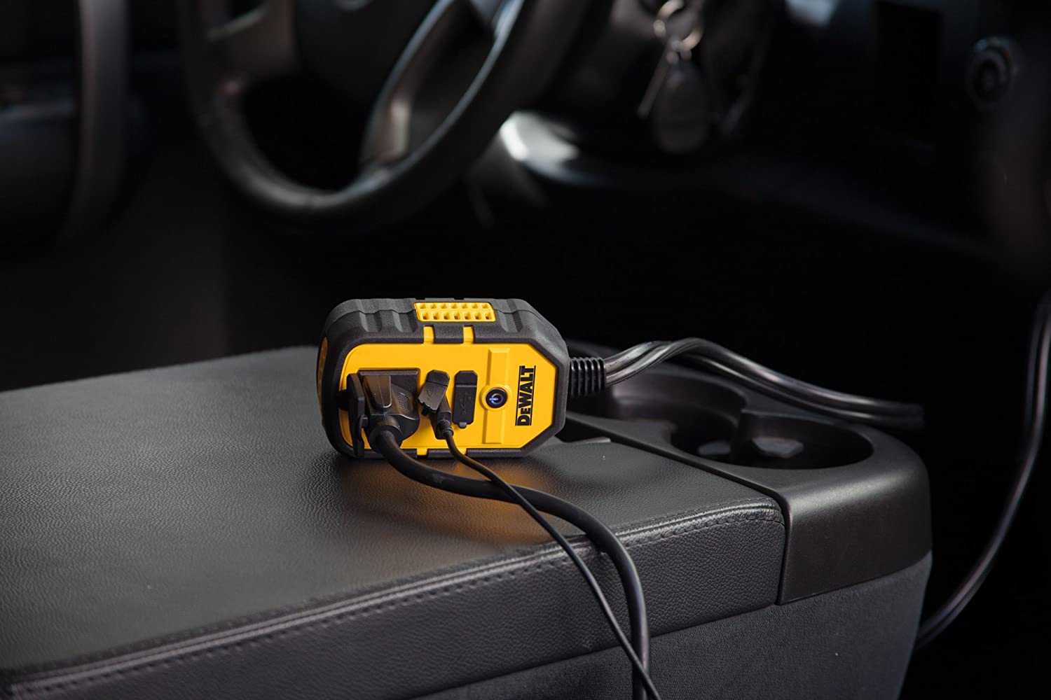 DEWALT Power Inverter DXAEPI140 12V DC to 120V AC Outlet